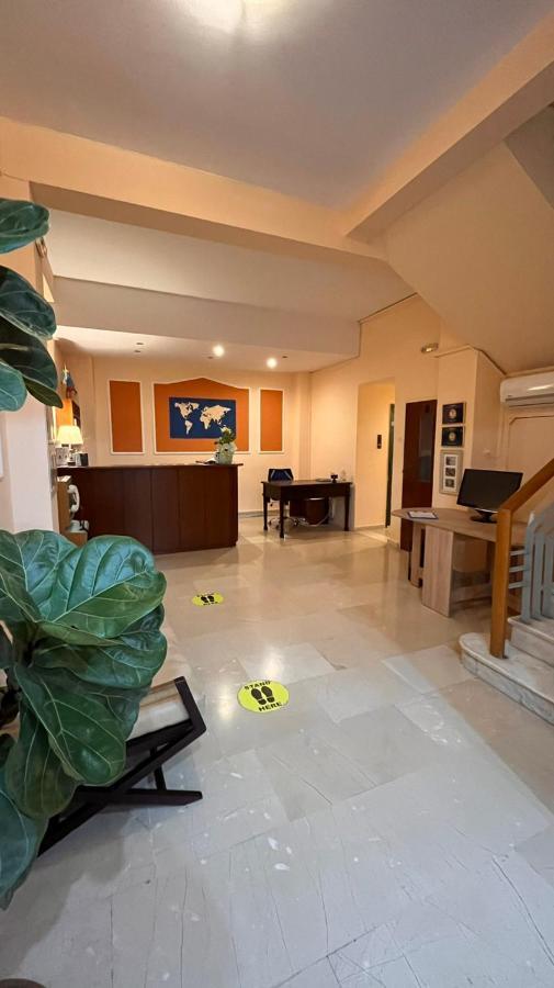 Vassilikon Hotel Loutraki  Bagian luar foto